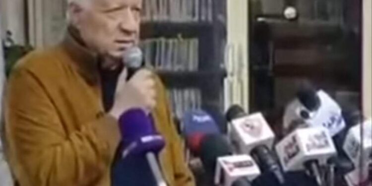 مرتضي منصور يسئ للخطيب ويتوعد كهربا