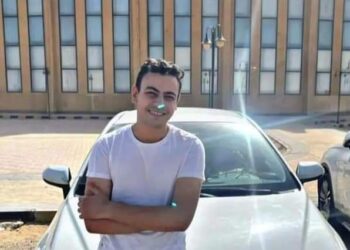 ترجمة الأعمال الكاملة لـ “تشارلز ديكنز” لمؤمن خضر في معرض القاهرة الدولي للكتاب