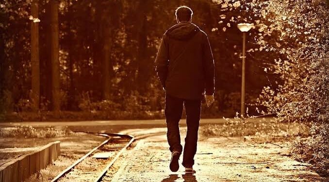 الآن أمشي تابعاً أسبابي