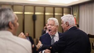 فيرس يضرب كرة القدم المصريه