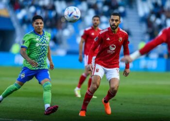 قاضية تاني..! المرة دي أمريكاني..