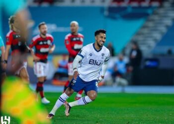 الموج الأزرق يُغرق «الأشرار»