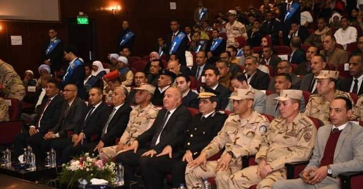 محافظ قنا يشهد إحتفالية “يوم الشهيد” وتكريم أسر الشهداء والمصابين