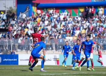 «رحيق» الأهلي يطغى على زهور الجنوب..