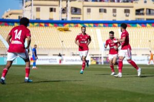 «رحيق» الأهلي يطغى على