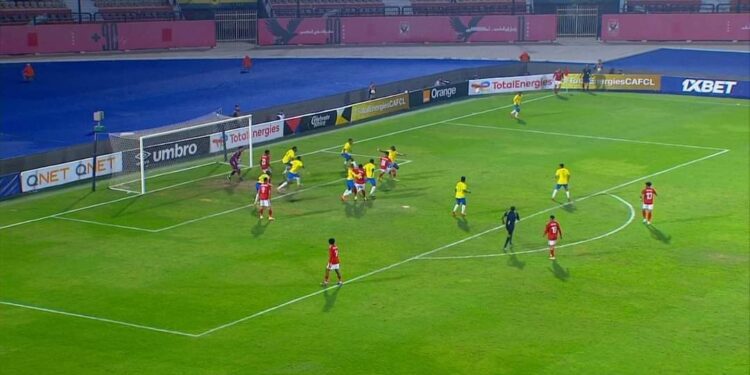 أخطاء الأهلي تقوده لتعادل مخزي مع «البرازيليون»