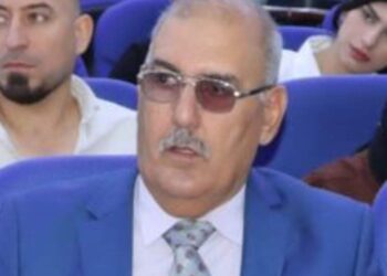 أحذر فأنت محاط بالتكاتك