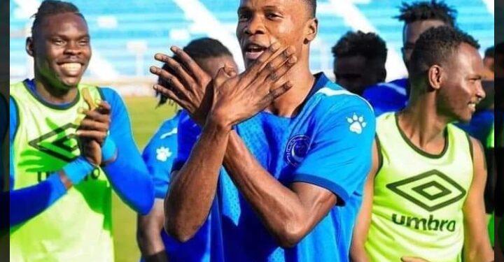 ليليبو يقود الهلال لفوز على القطن الكاميروني  ويشعل الصراع على القمة