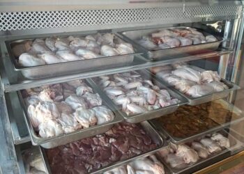 حمله مقاطعه بعنوان ” خليها تكاكي”