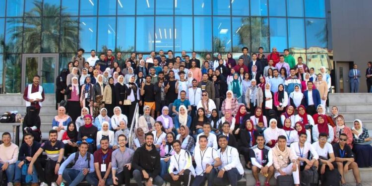 فاعليات الماراثون الأول لمركز الابتكار وريادة الأعمال بجامعة عين شمس