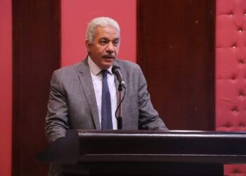 نائب رئيس جامعة الأزهر يطالب باستثمار وسائل التواصل الحديثة فيما ينفع الإنسان