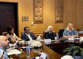 لأول مرة فى مصر امتحان دبلومة عضوية الكلية الملكية للأطباء والجراحين  بطب اسنان عين شمس