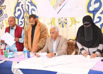 عقب اعتماد المخطط التفصيلي .. تسليم 60 قطعة أرض بمنطقة المثلث بمدينة قنا