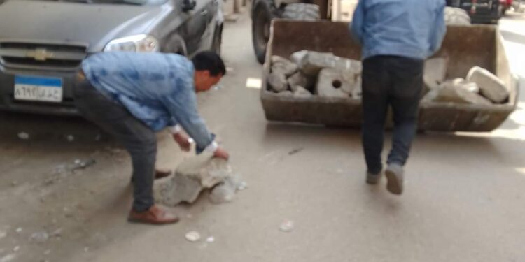 حملات مستمرة من حي اول طنطا لرفع الاشغالات