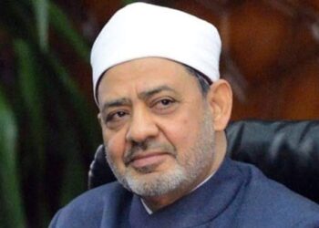 شُـيخ الأزهر يهنىء الرئيس السيسي والأمتين العربية والإسلامية بحلول شهر رمضان المبارك
