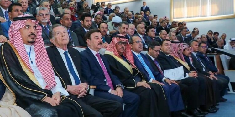 رئيس جامعة كفر الشيخ يشهد ختام فعاليات المؤتمر العام لاتحاد الجامعات العربية بتونس