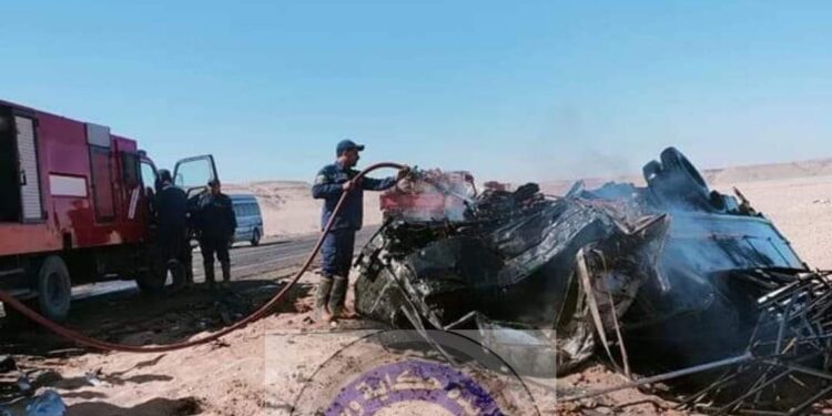 عاجل صحراوي قنا يشهد مصرع إثنين وإصابة 3اخرين في حادث تصادم مؤلم