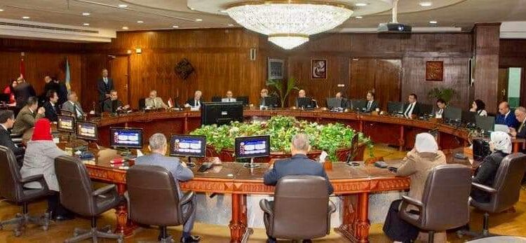 صرف مكافأة لأعضاء هيئة التدريس والهيئة المعاونة بجامعة طنطا