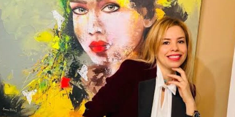 في اليوم العالمي للمرأة..المرأة بالوان الفنانة التشكيلية سناء هيشري