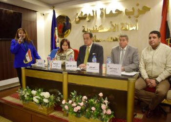 ندوة بحزب حماة الوطن بمناسبة تدشين نادي الأدب