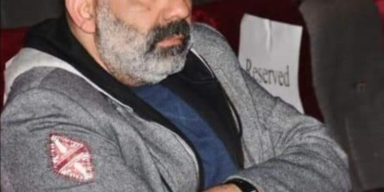 “سيب نفسك” علي قاعة يوسف إدريس قريبا