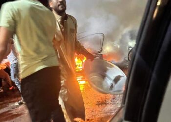 مصرع إثنين من راكبي الدراجات البخارية فى حريق “توك توك ” 