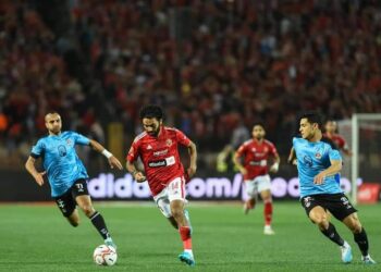 «الشياطين» غَزْلوا «الفلاحين» الأهلاوية طايحين والضحية الأرجنتين