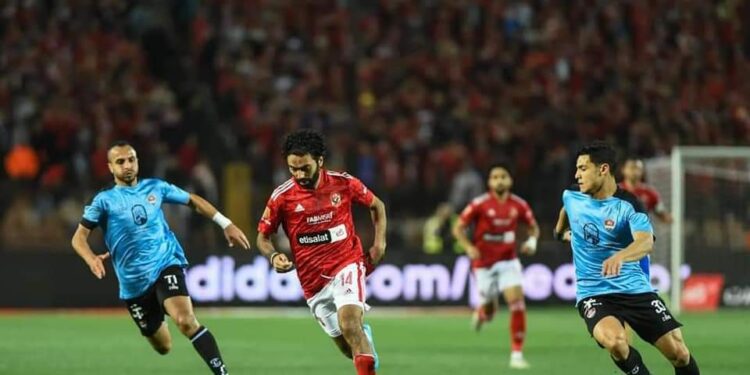 «الشياطين» غَزْلوا «الفلاحين» الأهلاوية طايحين والضحية الأرجنتين