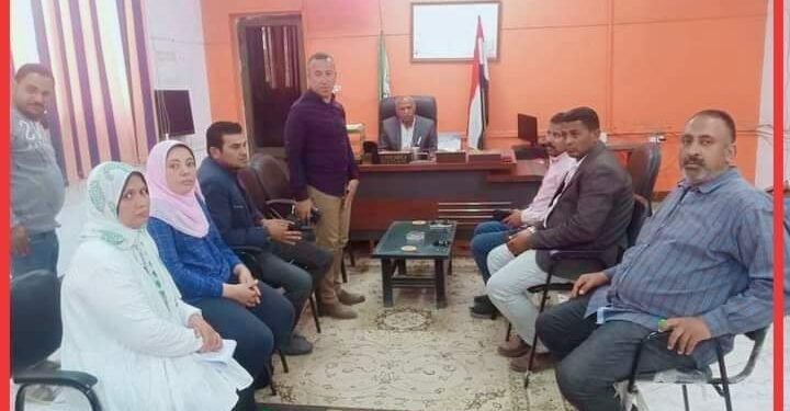 فور توليه.. رئيس مدينة العياط يجتمع ونوابه ومسئؤلى الإدارات لبحث آليات العمل في الفترة المقبلة