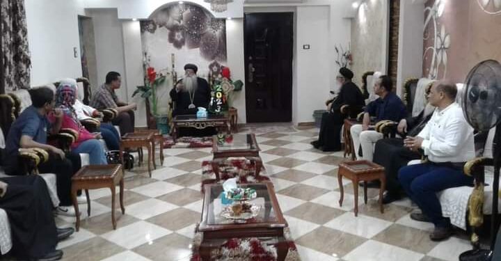 مطران دشنا يستقبل وكيل وزارة التعليم بقنا