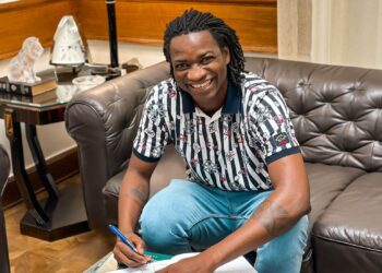 مصيلحى يُنهى بنجاح مفاوضات التجديد لـ ” مابولولو ” و اللاعب أتحاداوى لـ ” ثلاث “مواسم قادمة