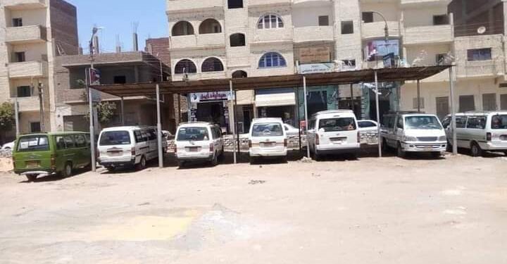 نقل موقف سيارات الأجرة بمركز مطاي بالمنيا