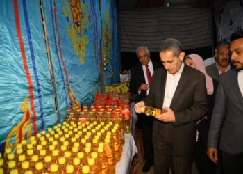 محافظ الغربية يفتتح معرض للسلع الغذائية بالسنطة