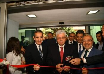 وزير التعليم العالي ومحافظ الغربية  يفتتحون سرطان الأطفال