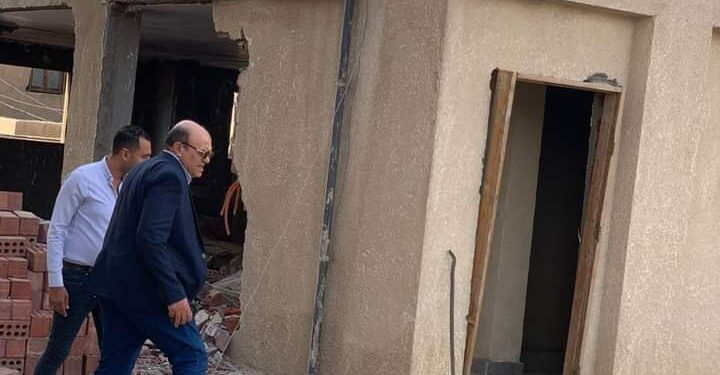 ضبط وإزالة مخالفات بناء بالعجوزة