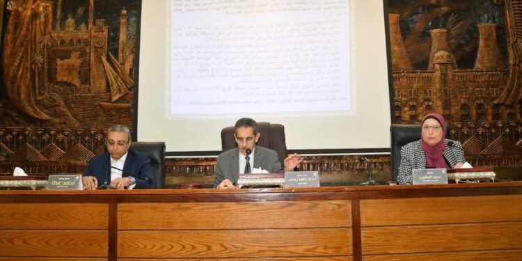 محافظ الغربية يترأس الاجتماع الدوري للمجلس التنفيذي