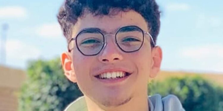 وقولوا للناس حُسنا