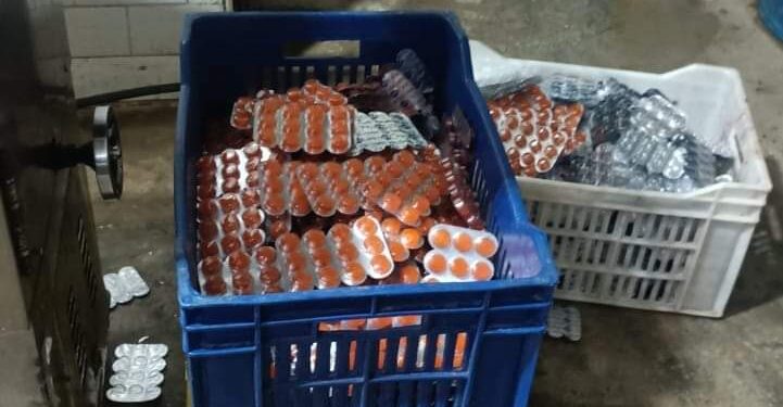 ضربة قوية تموين العامرية ضبط مصنع مكملات غذائية