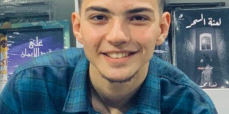 ذهبوا مع الريح