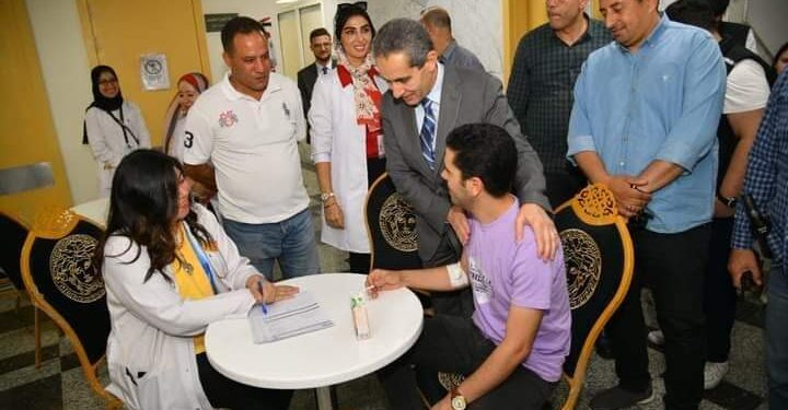 محافظ الغربية يشهد انطلاق حملة التبرع بالدم بطنطا