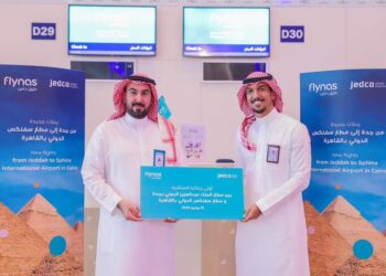 طيران{ ناس} يحتفل بإطلاق الخط المباشر بين جدة ومطار سفنكس بالقاهرة