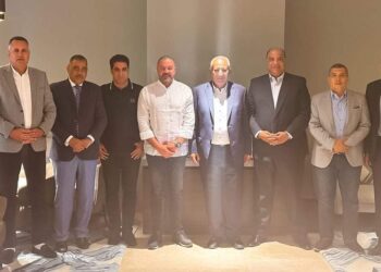 رؤساء الأندية الشعبية بالدوري الممتاز اجتماع عاجل مع احمد دياب رئيس رابطة الأندية