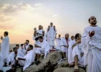 كوكبة السماء … أهلت بيضاء