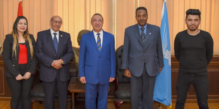 الشريف يحاور جريده اليوم