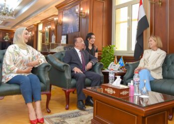 محافظ الإسكندرية يلتقى بسفيرة النرويج لبحث سبل التعاون المشترك بين الجانبين