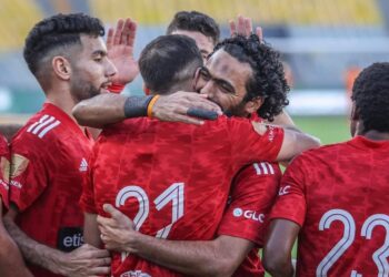 علي الدوري ناويها وفي القمة مستنيها.. «سِيد البلد» هو الأهلي