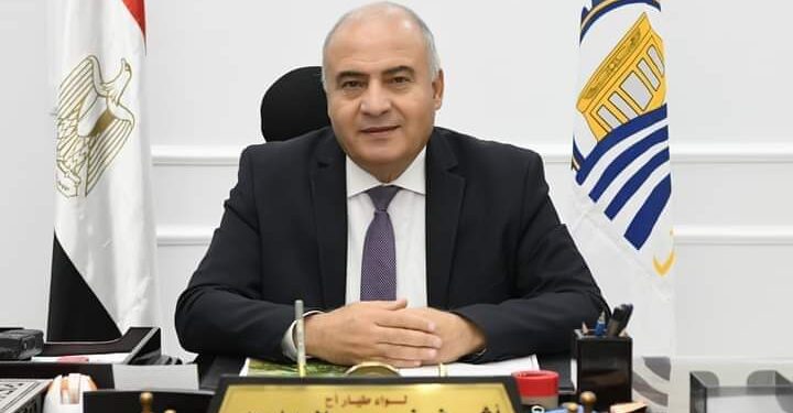 محافظ قنا : توفير 5920 فرصة عمل للشباب خلال النصف الاول من العام الجاري بقنا