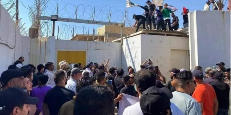 نبيل أبوالياسين: يعلق على إقتحام وحرق سفارة السويد في العراق