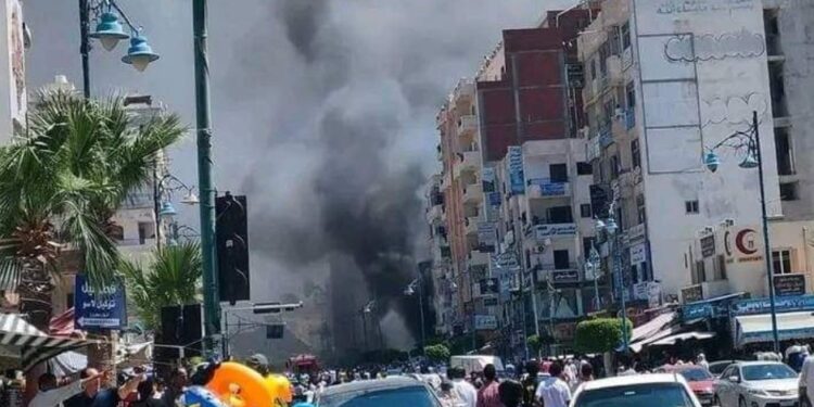 السيطرة على حريق هائل بأحد المولات بمرسى مطروح