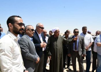 الداودي يتفقد موقع انهيار أحد أحواض الغابة الشجرية بالصالحية